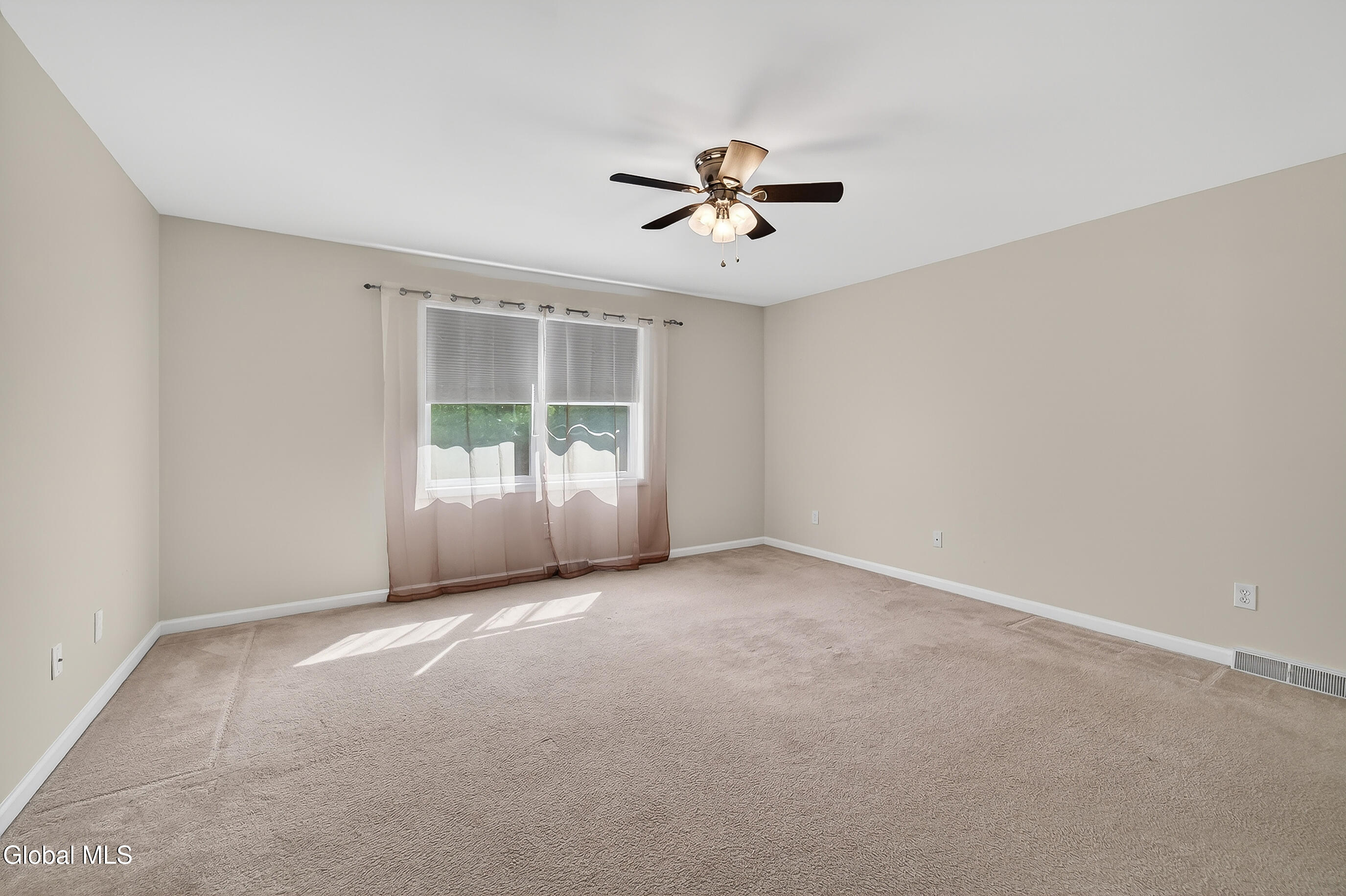 108 Harvard Road Watervliet NY 12189