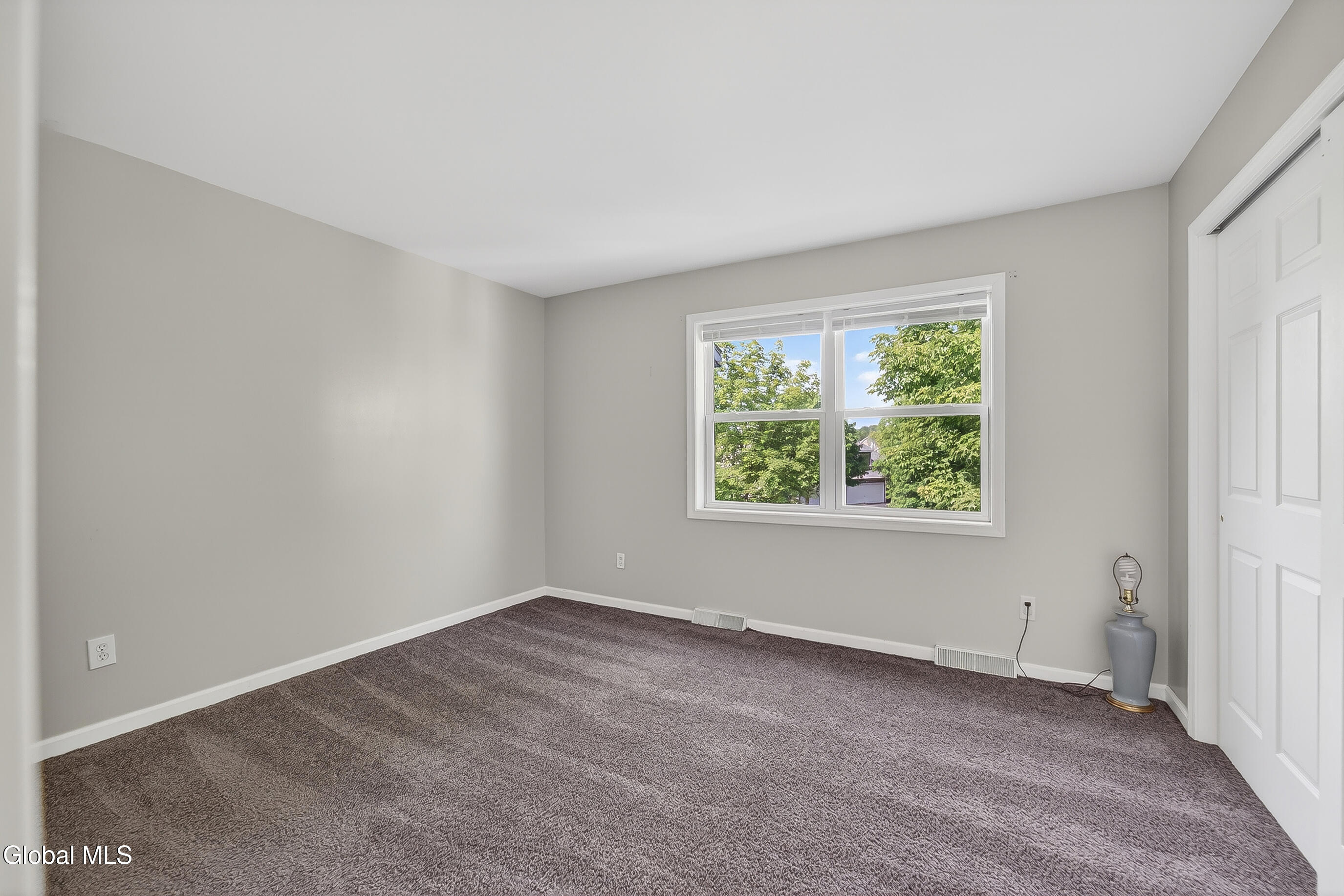 108 Harvard Road Watervliet NY 12189