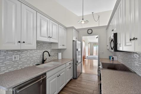 108 Harvard Road Watervliet NY 12189
