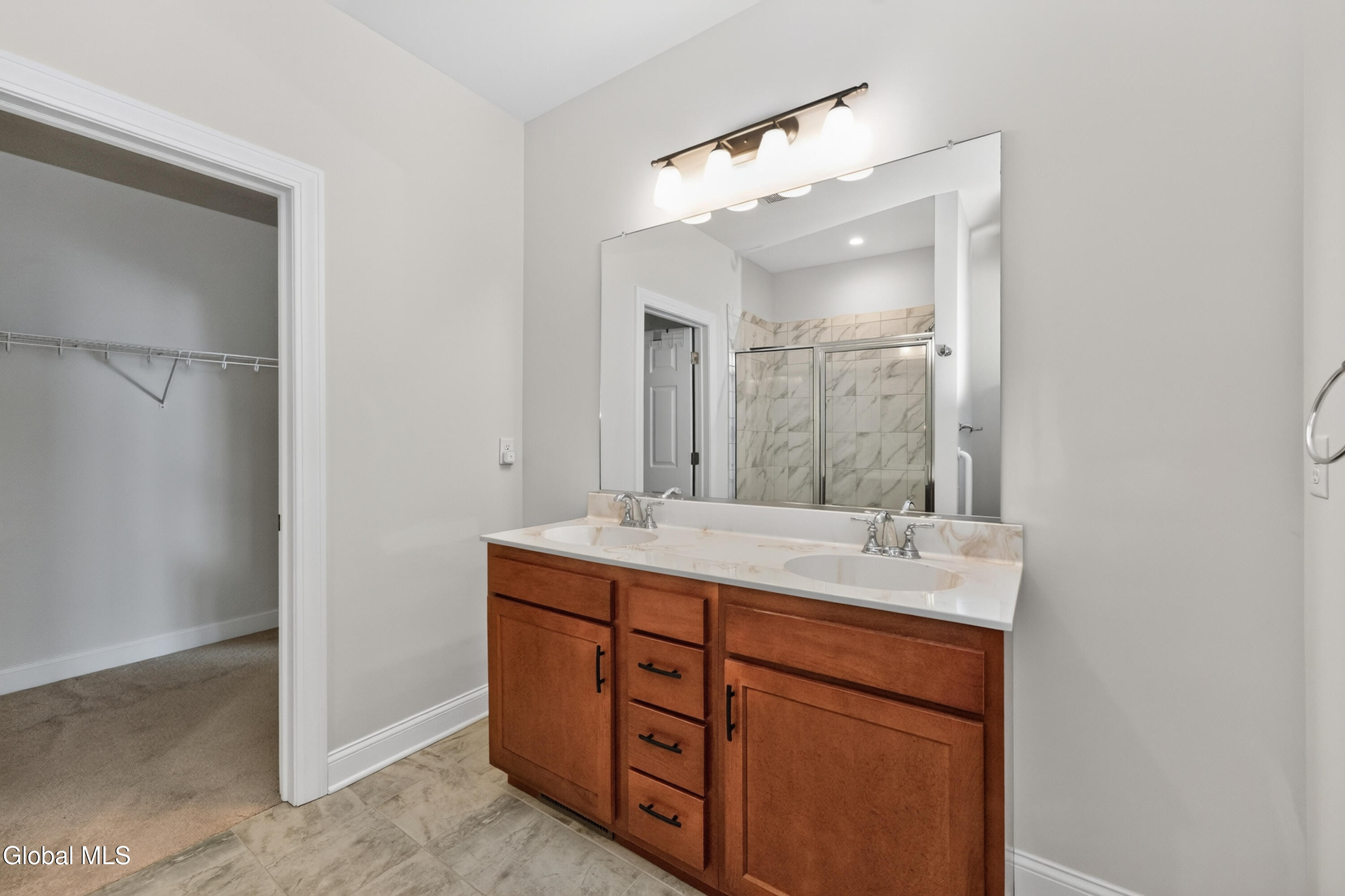 10 Jordan Court Latham NY 12110