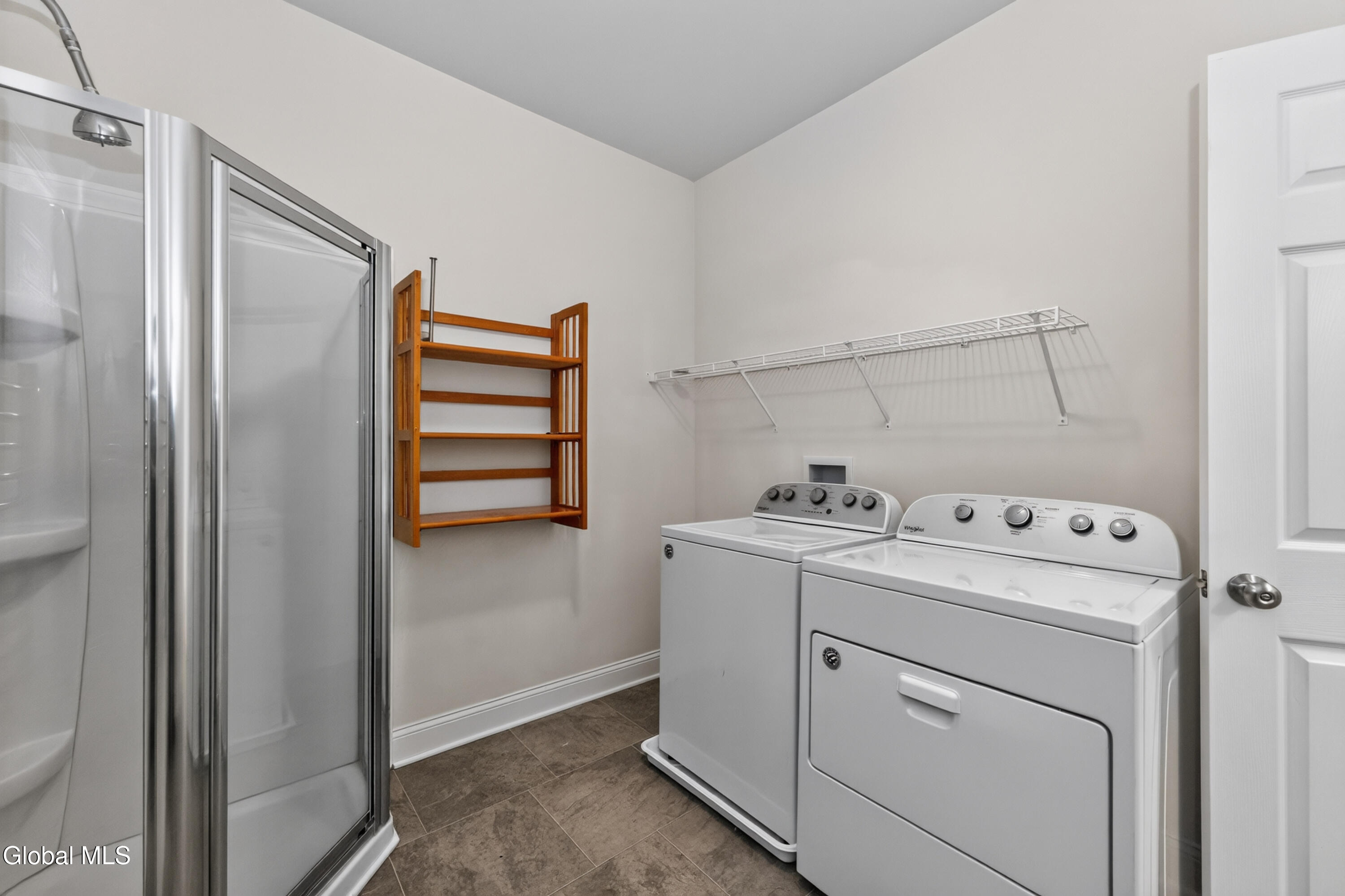 10 Jordan Court Latham NY 12110