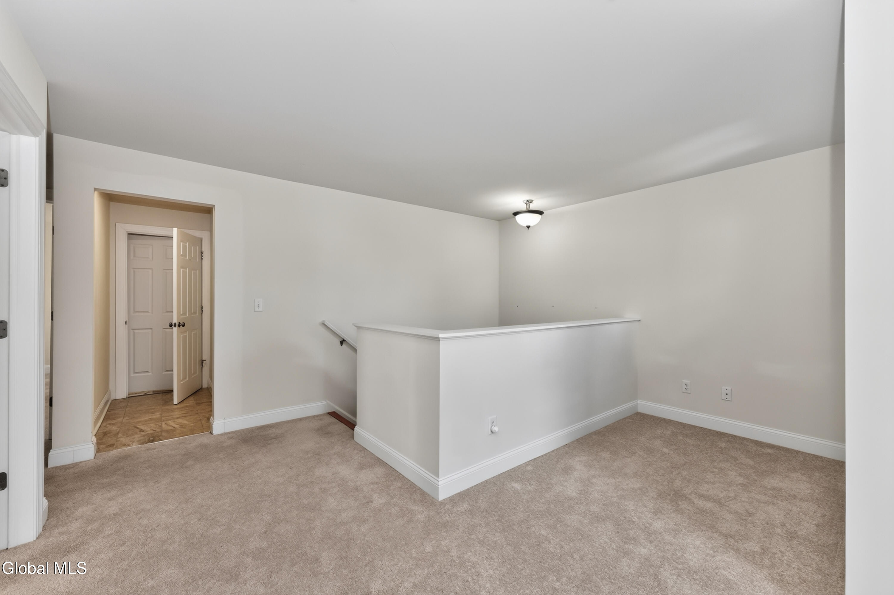 10 Jordan Court Latham NY 12110