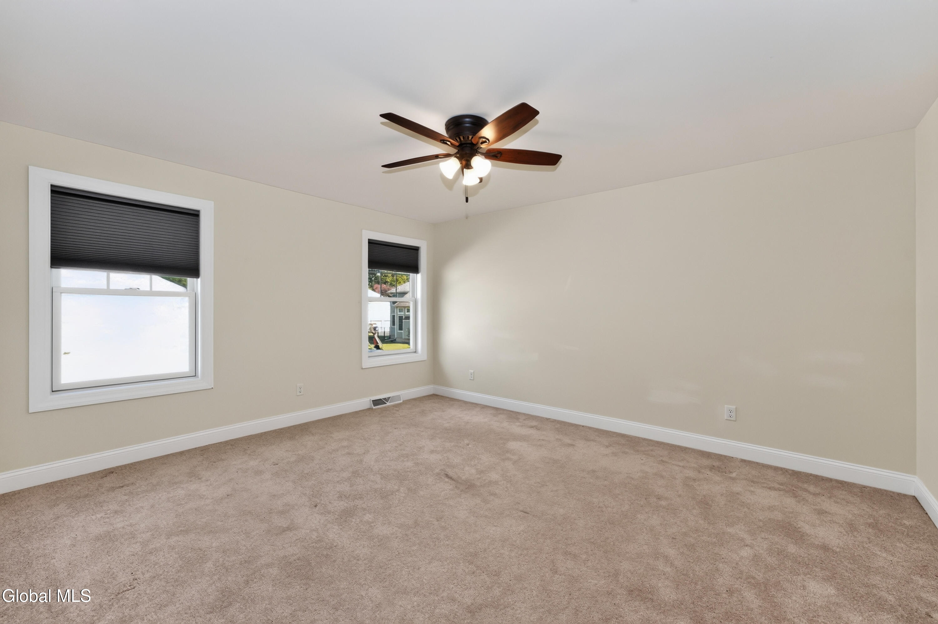 10 Jordan Court Latham NY 12110