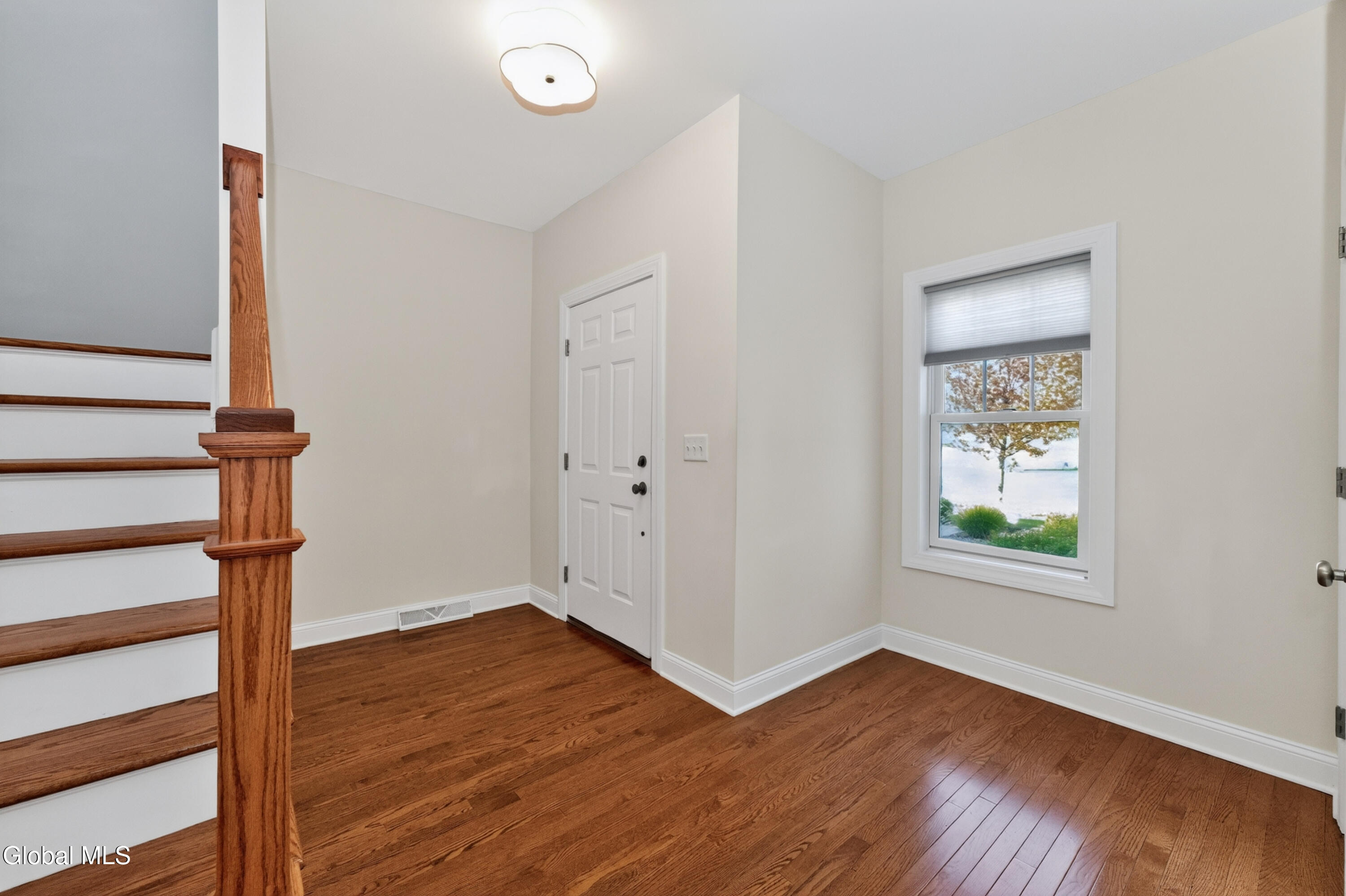 10 Jordan Court Latham NY 12110