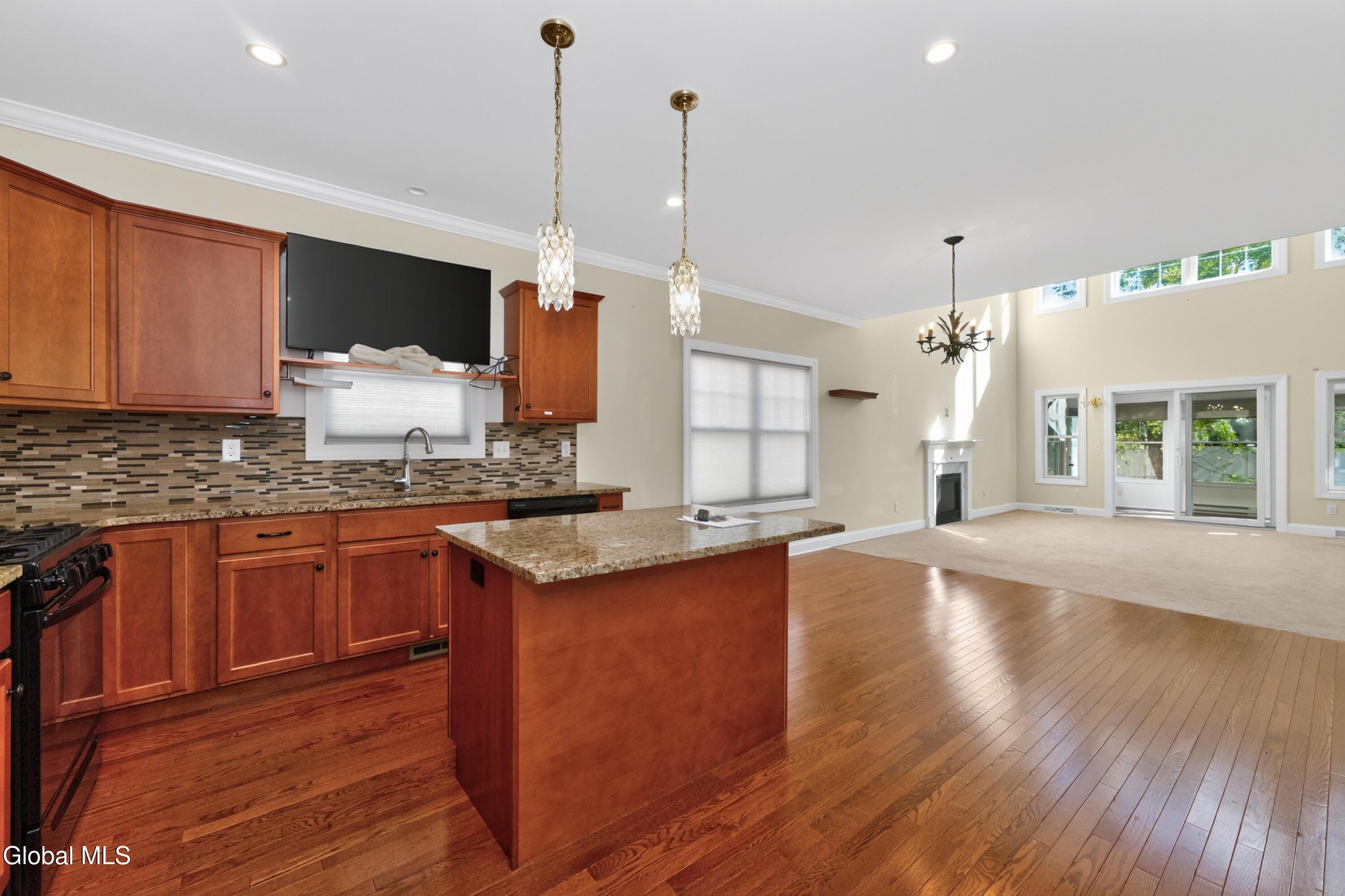 10 Jordan Court Latham NY 12110