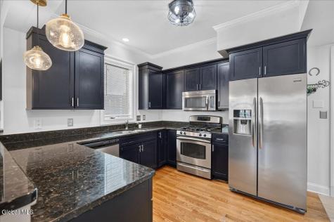 146 High Rock Avenue Saratoga Springs NY 12866