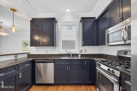 146 High Rock Avenue Saratoga Springs NY 12866