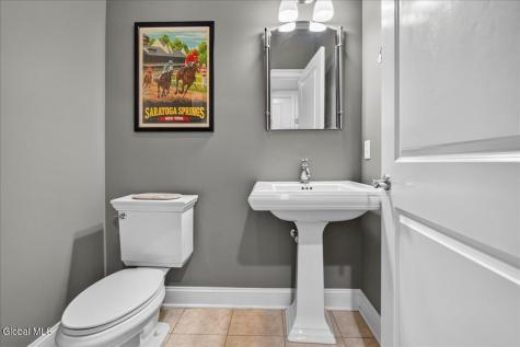 146 High Rock Avenue Saratoga Springs NY 12866