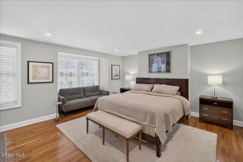 146 High Rock Avenue Saratoga Springs NY 12866