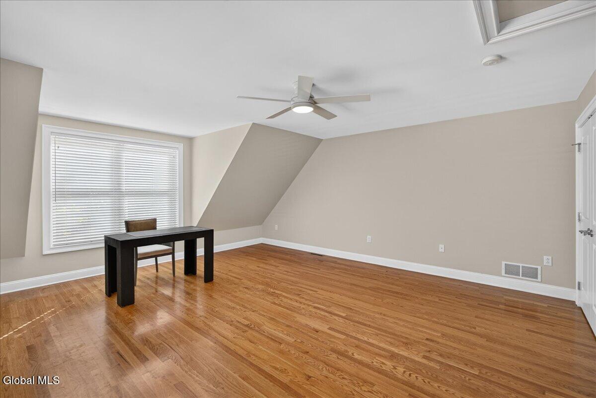 146 High Rock Avenue Saratoga Springs NY 12866