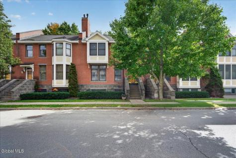 146 High Rock Avenue Saratoga Springs NY 12866