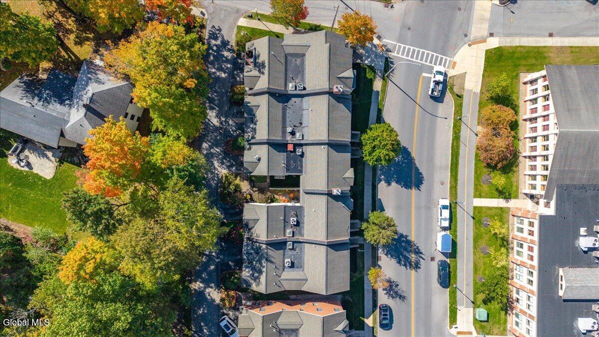 146 High Rock Avenue Saratoga Springs NY 12866