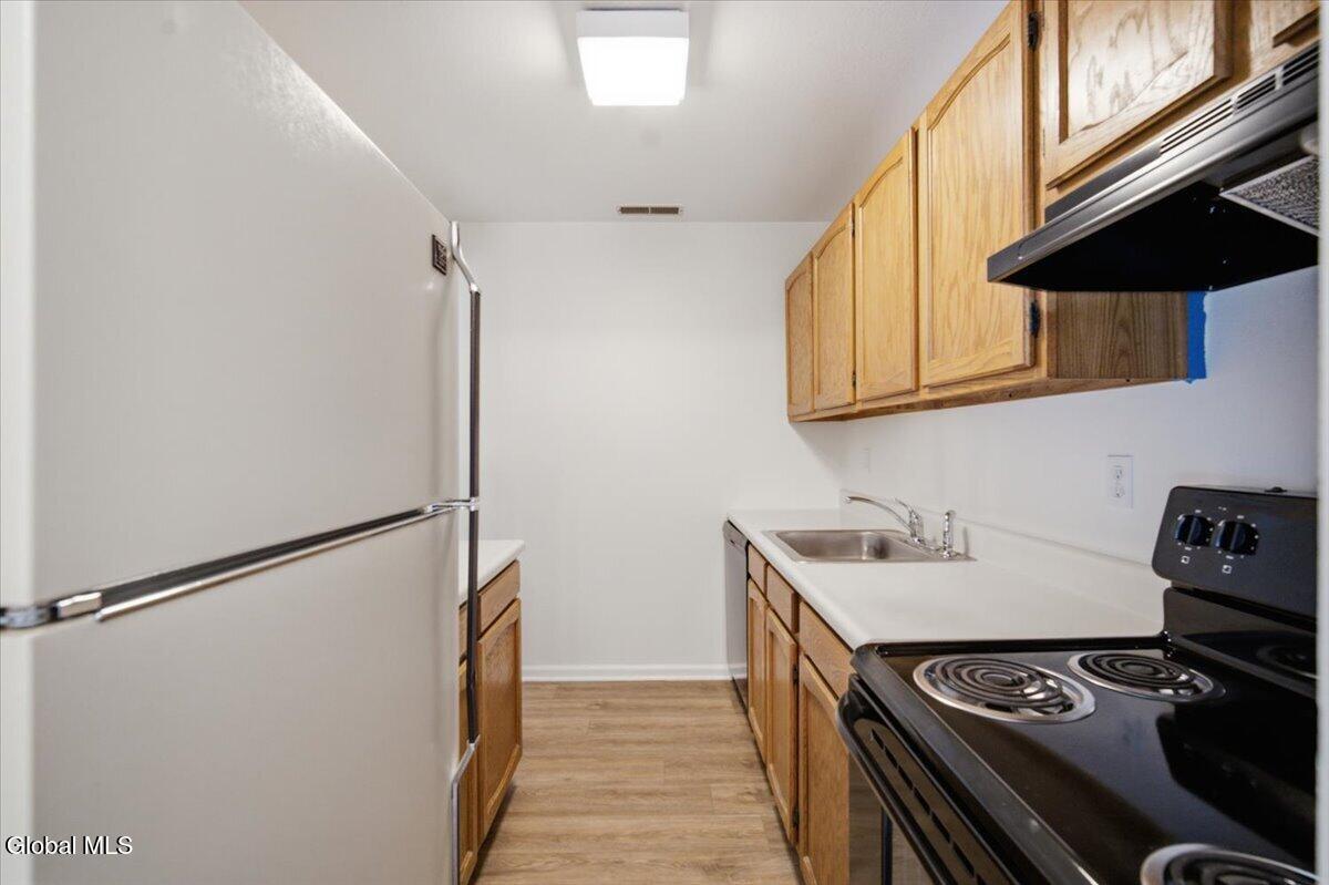 31 Bridgewood Lane Watervliet NY 12189