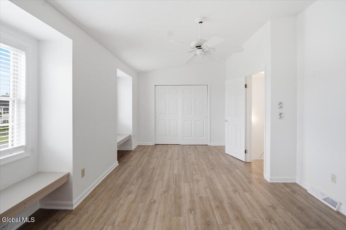 31 Bridgewood Lane Watervliet NY 12189