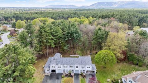 78 Old Mill Lane Queensbury NY 12804