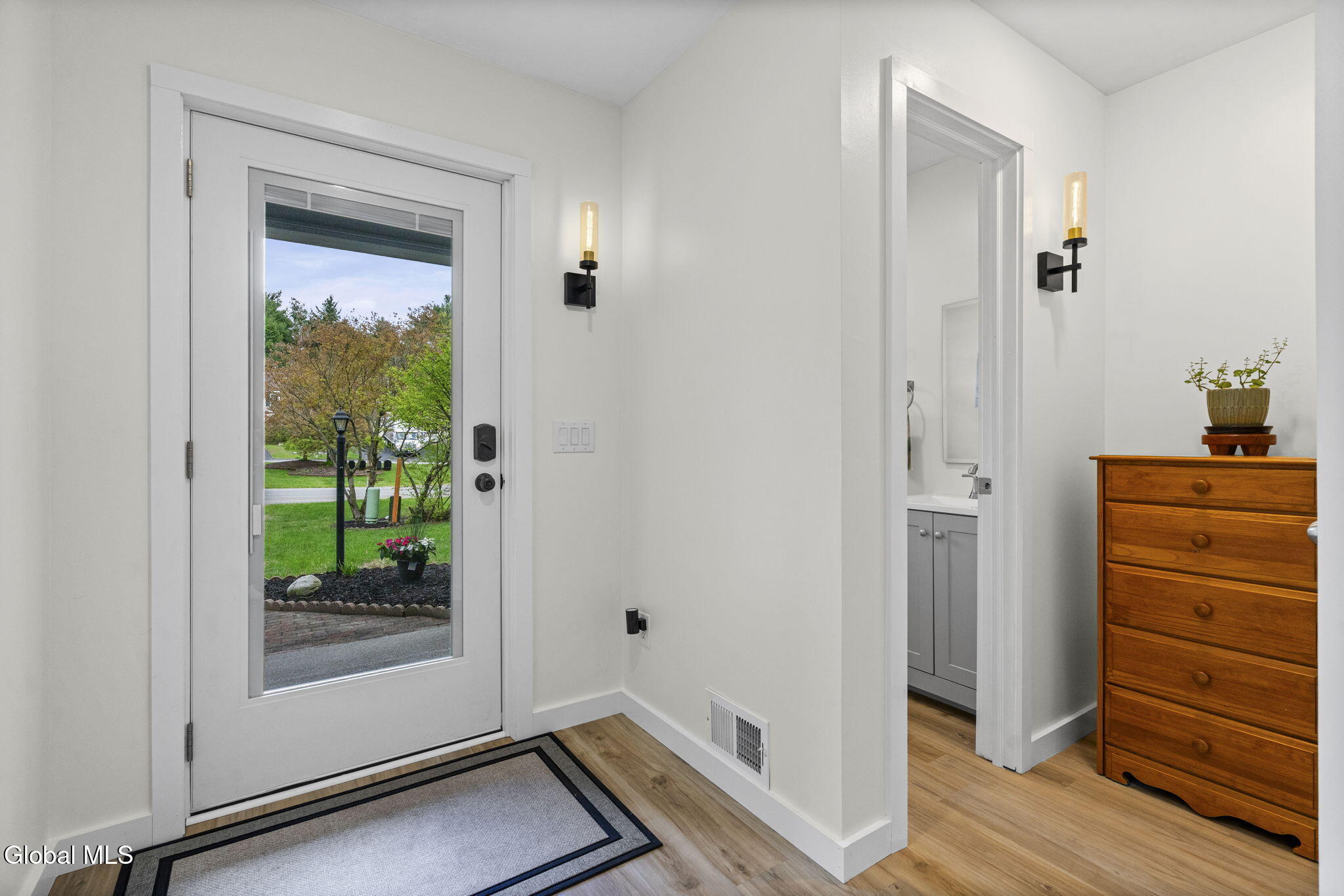 78 Old Mill Lane Queensbury NY 12804