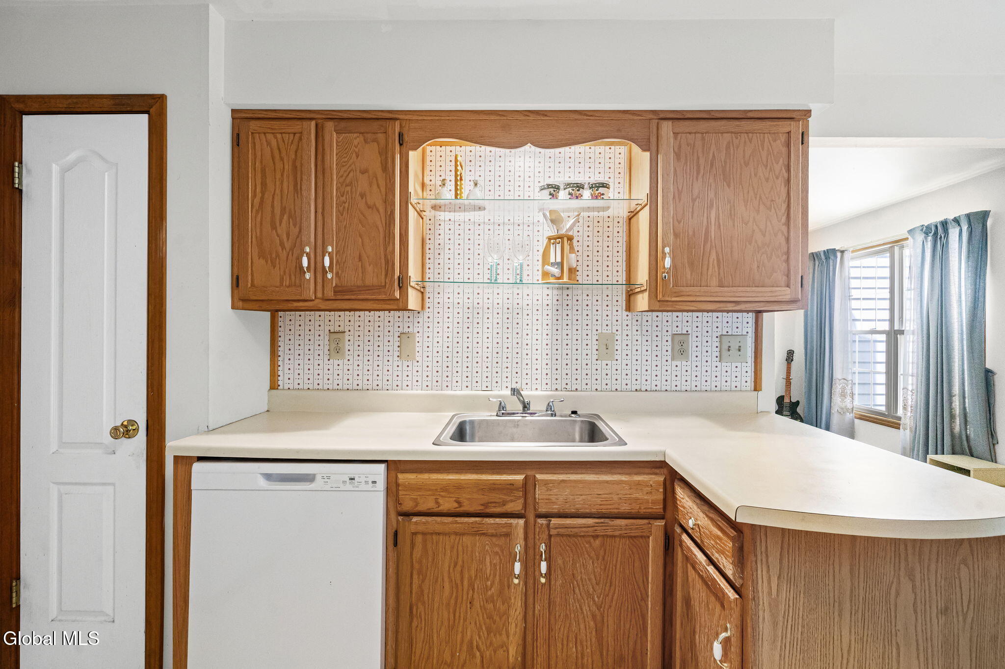22 Woodside Drive Albany NY 12208