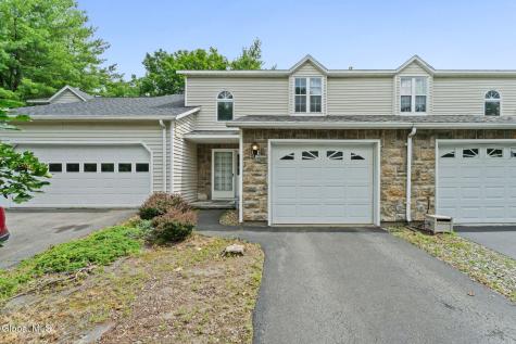 22 Woodside Drive Albany NY 12208