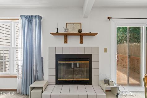 22 Woodside Drive Albany NY 12208