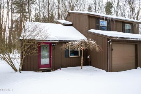 13 Glenbrook Drive Clifton Park NY 12065