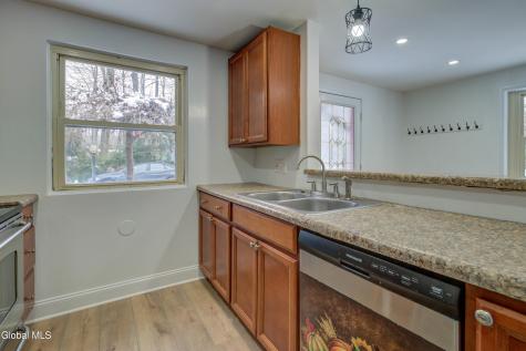13 Glenbrook Drive Clifton Park NY 12065