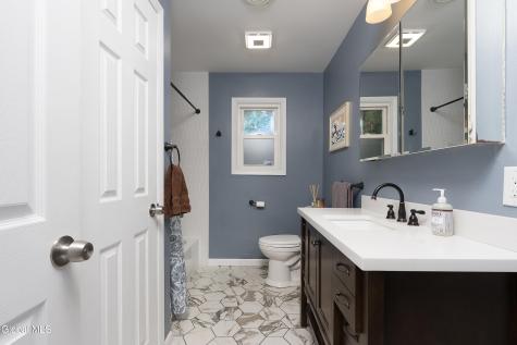 95 Tallow Wood Drive Clifton Park NY 12065