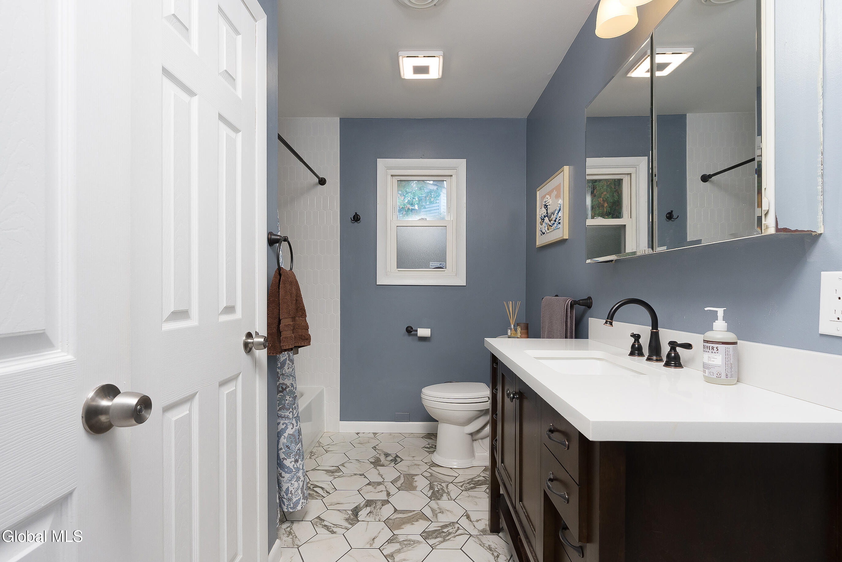 95 Tallow Wood Drive Clifton Park NY 12065