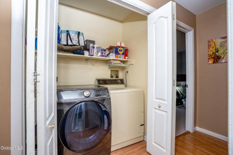 95 Tallow Wood Drive Clifton Park NY 12065