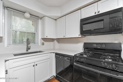 98 Mount Hope Drive Albany NY 12202