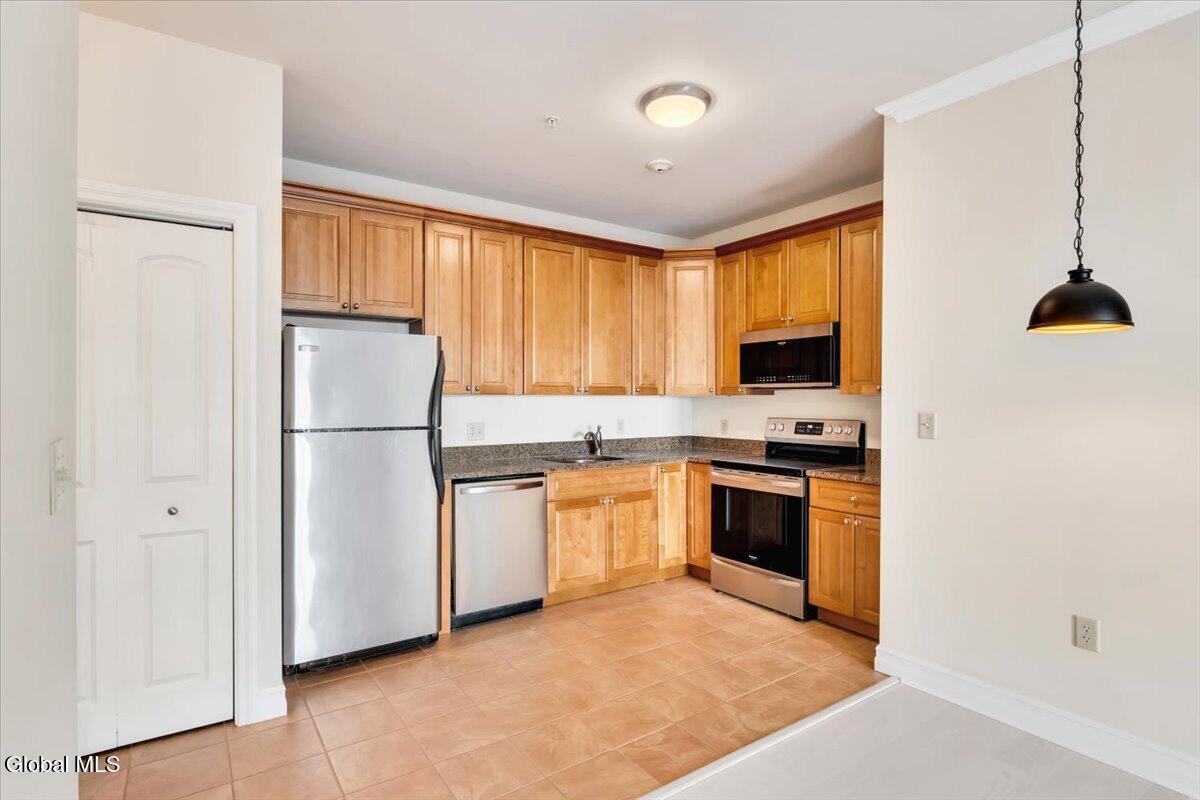 8 Wall Street Clifton Park NY 12065