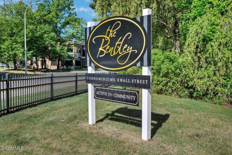 8 Wall Street Clifton Park NY 12065