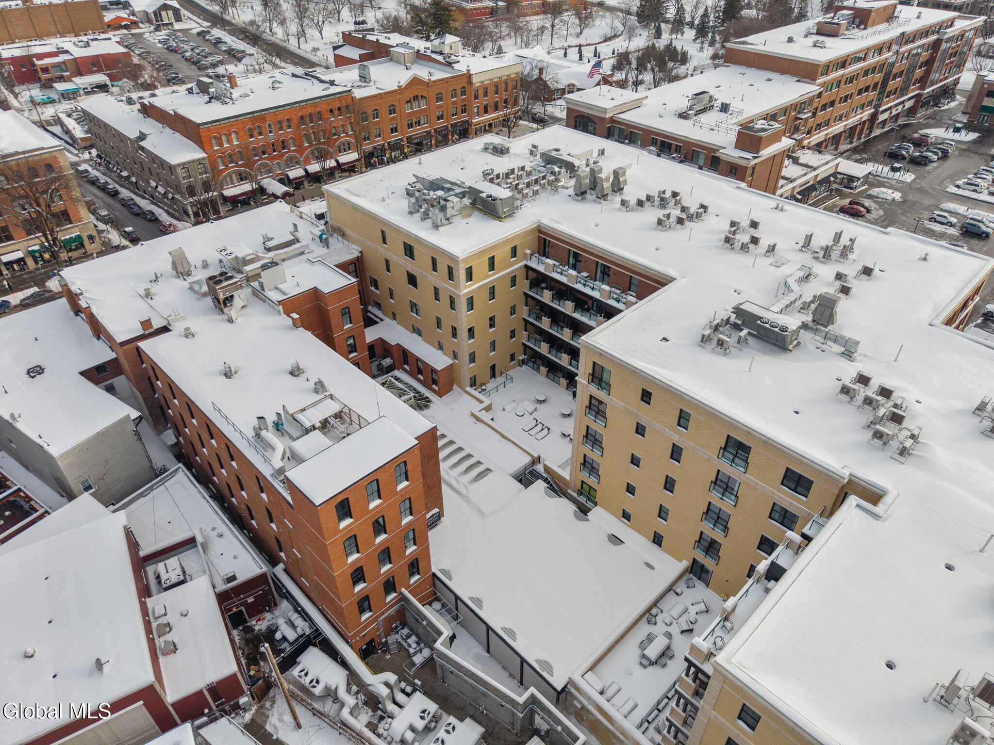 19 Washington Street Saratoga Springs NY 12866