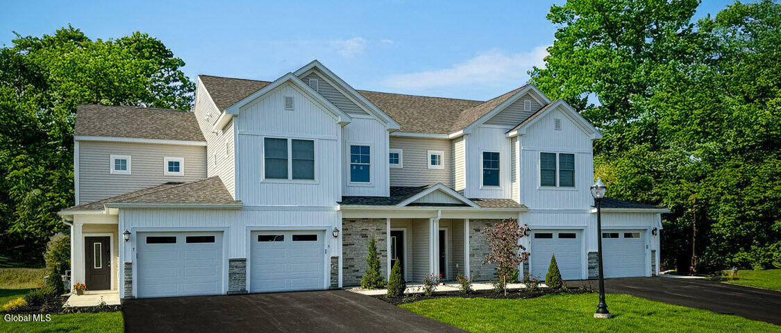 87 Reed's Hollow Saratoga Springs NY 12866
