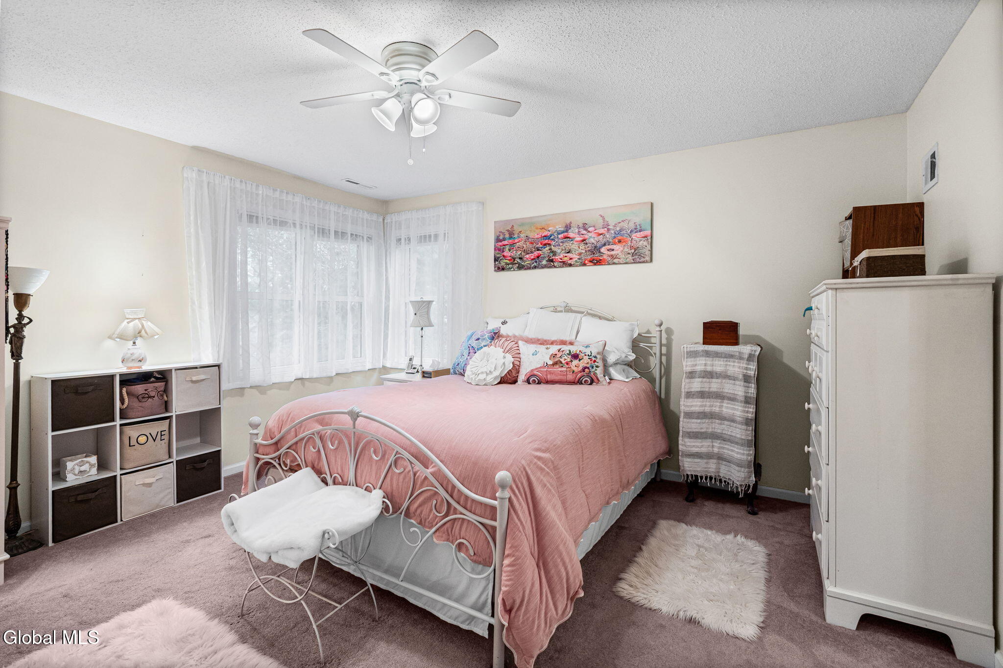 4009 Georgetown Square Schenectady NY 12303