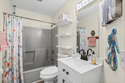 4009 Georgetown Square Schenectady NY 12303