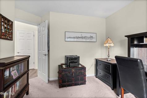 4009 Georgetown Square Schenectady NY 12303