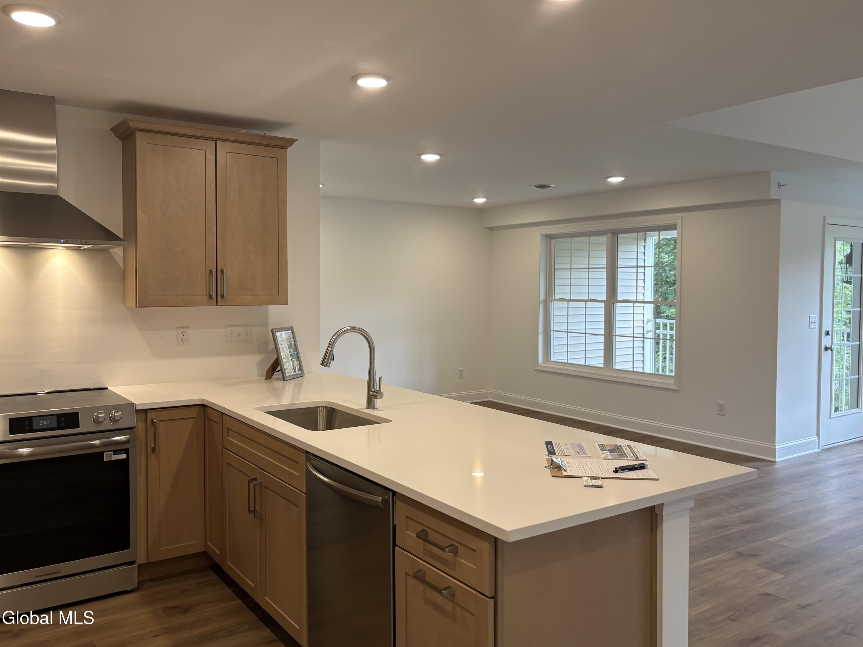 14 Prescott Drive Glenville NY 12302