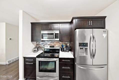 131 Harvard Road Watervliet NY 12189