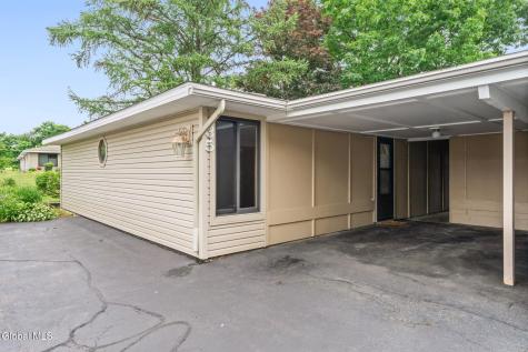 35 Donna Lynn Drive East Greenbush NY 12061