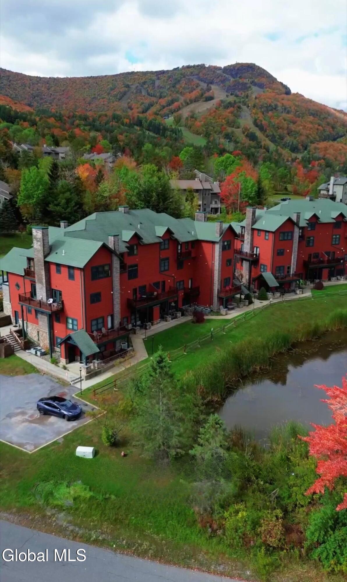 6 Trailside Hunter NY 12442