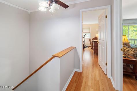 12 Marsdale Court Selkirk NY 12158