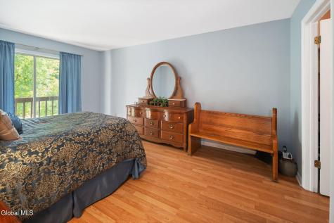 12 Marsdale Court Selkirk NY 12158