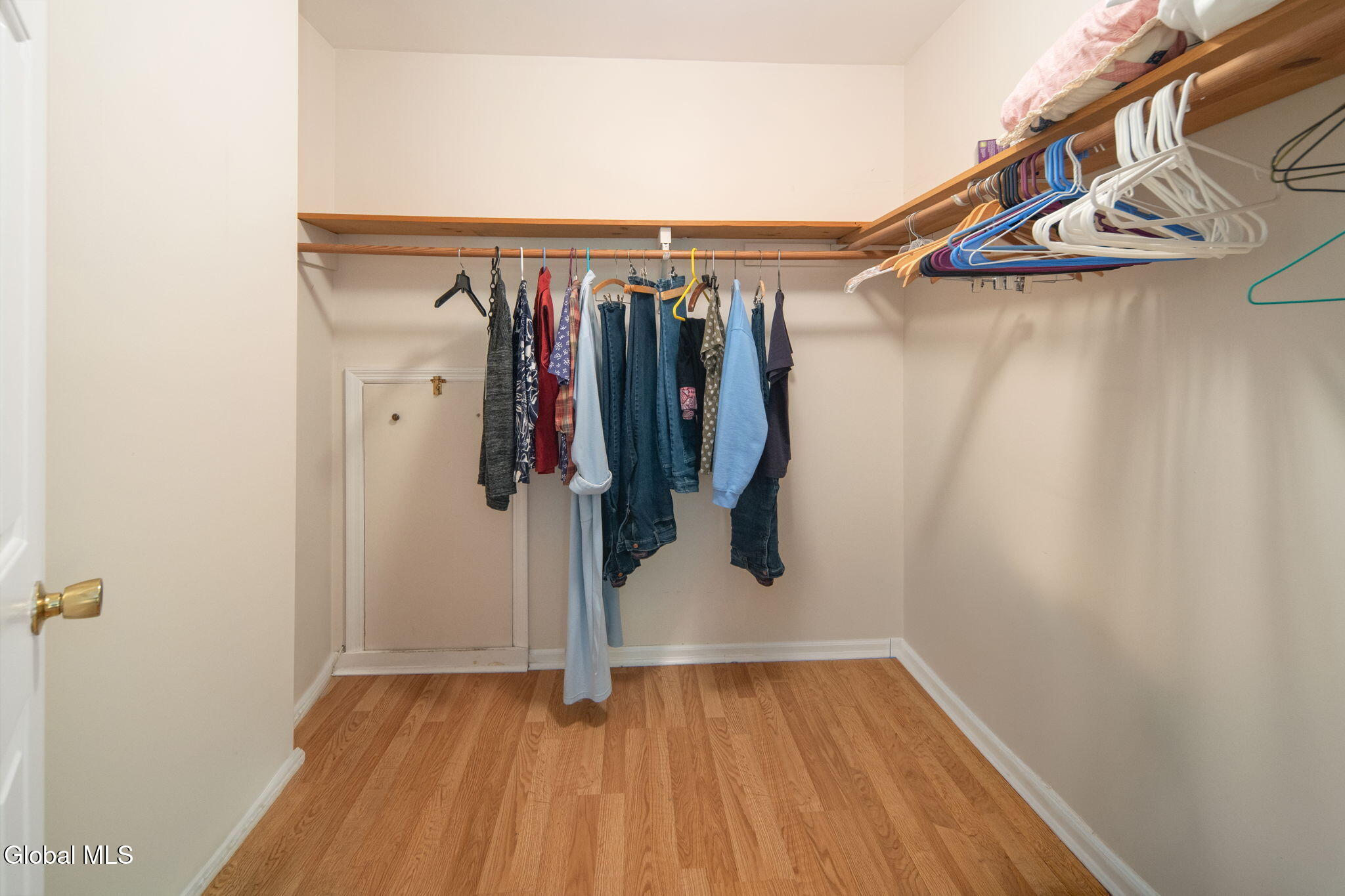 12 Marsdale Court Selkirk NY 12158
