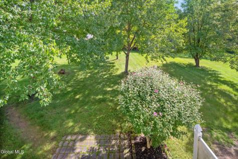 12 Marsdale Court Selkirk NY 12158