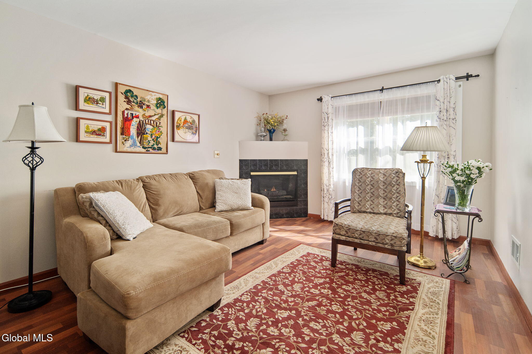 12 Marsdale Court Selkirk NY 12158
