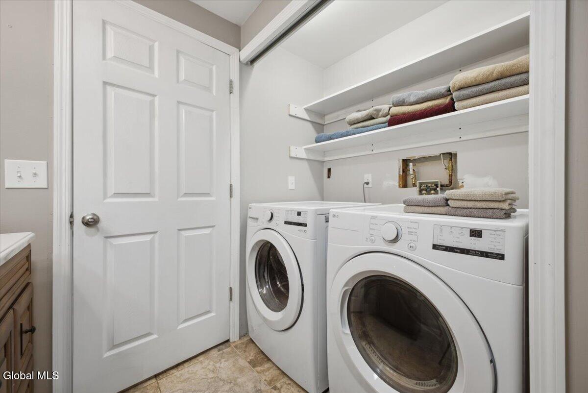 36 Queen Mary Drive Queensbury NY 12804