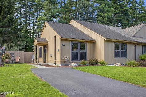 36 Queen Mary Drive Queensbury NY 12804