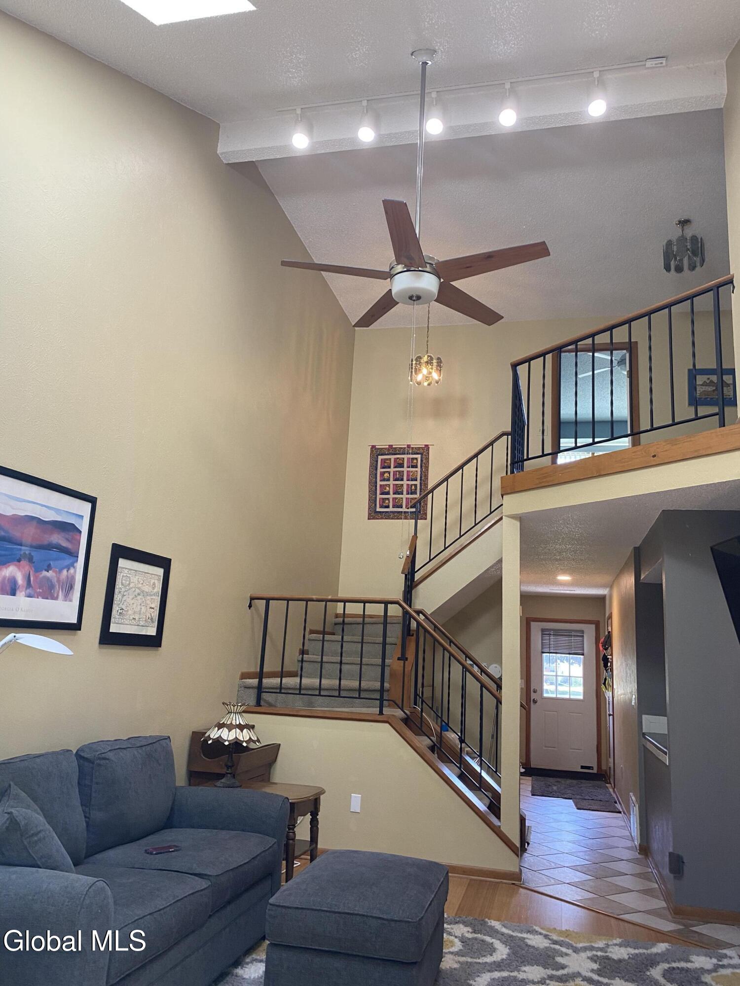 61 Plaza Avenue East Greenbush NY 12144