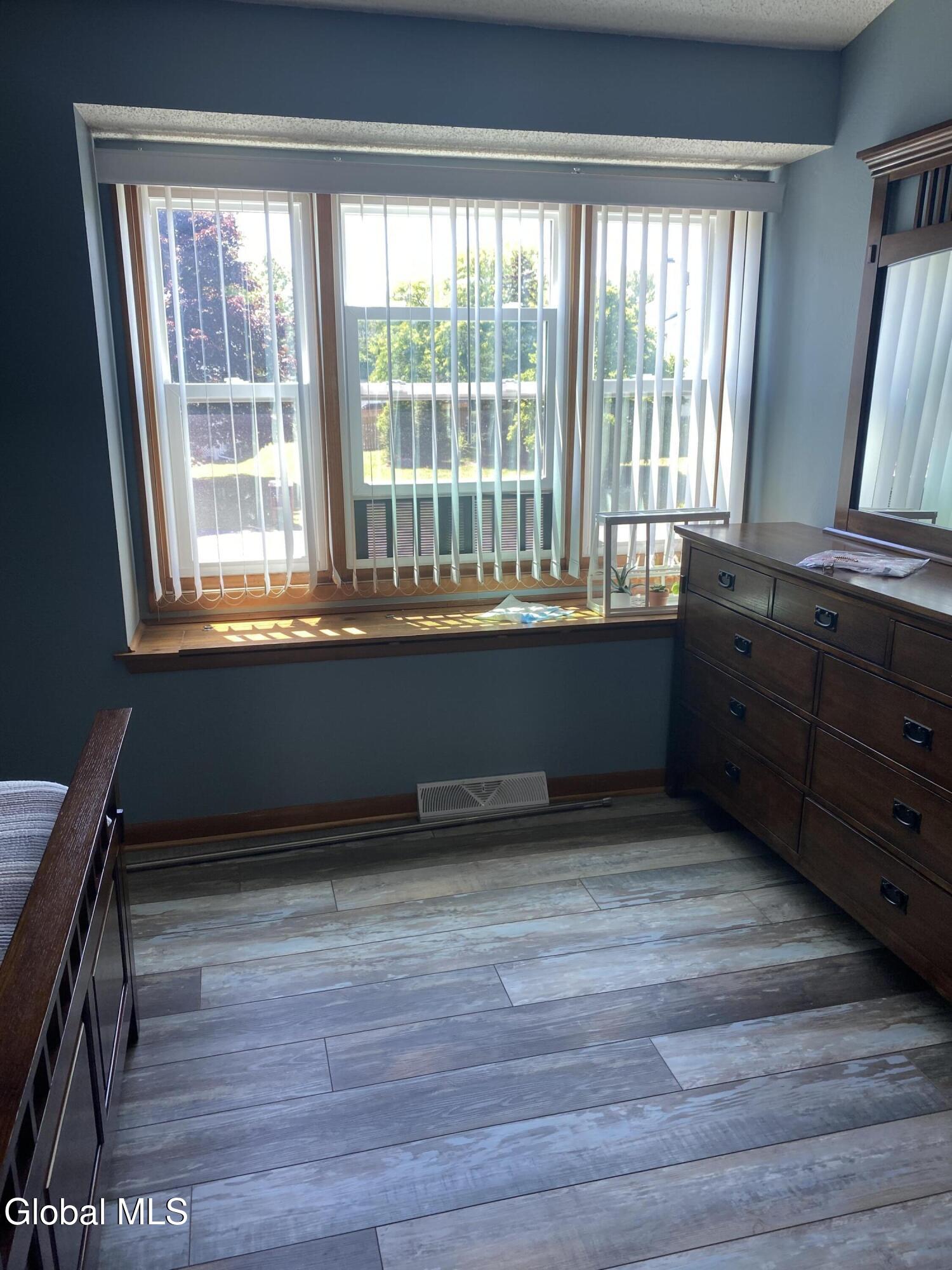 61 Plaza Avenue East Greenbush NY 12144