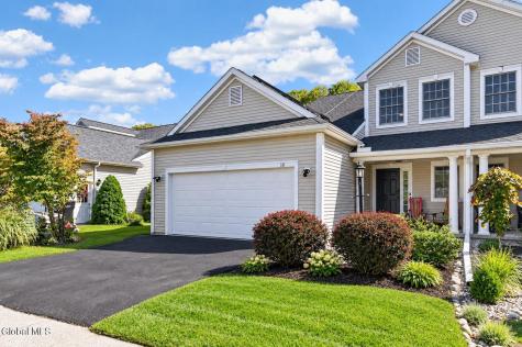 10 Lori Jean Place Troy NY 12182
